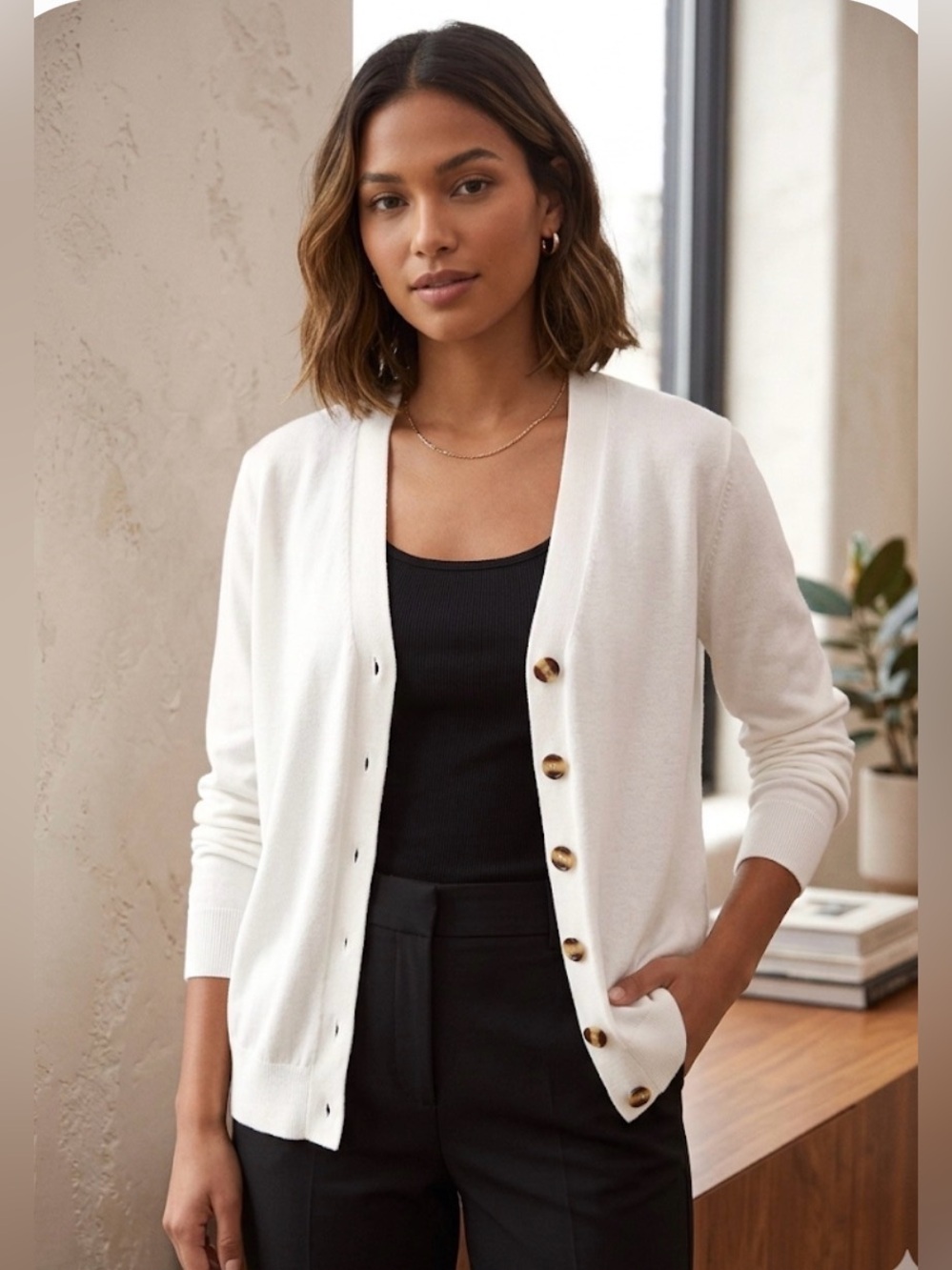 Women's White Button-Front Cardigan Sweater Sz x-large